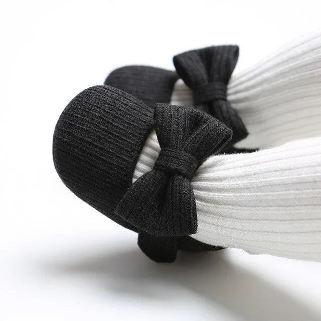 Black Solid Bow Baby Shoes