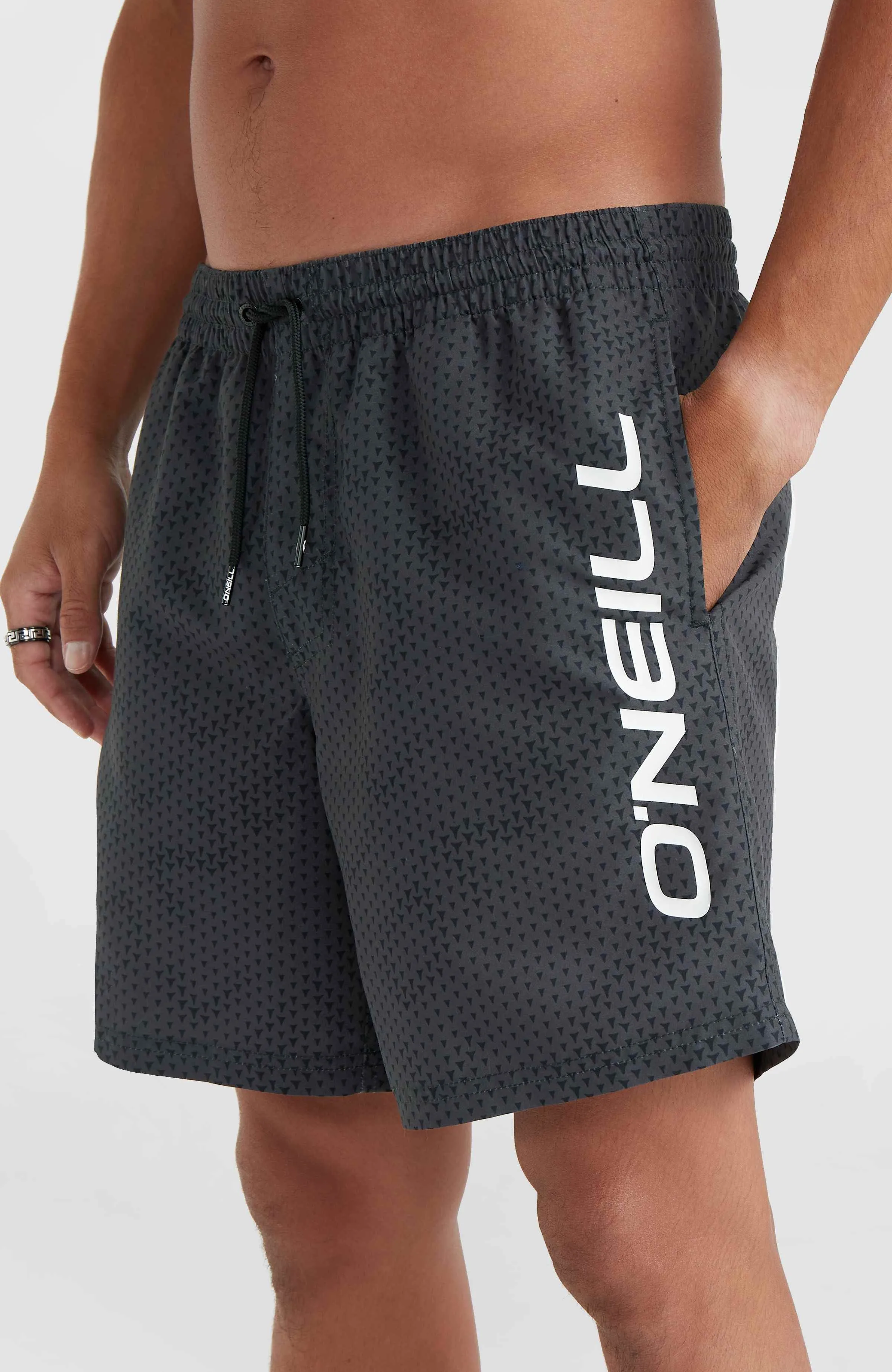 Cali 16'' Swim Shorts | Black IC Things Dark