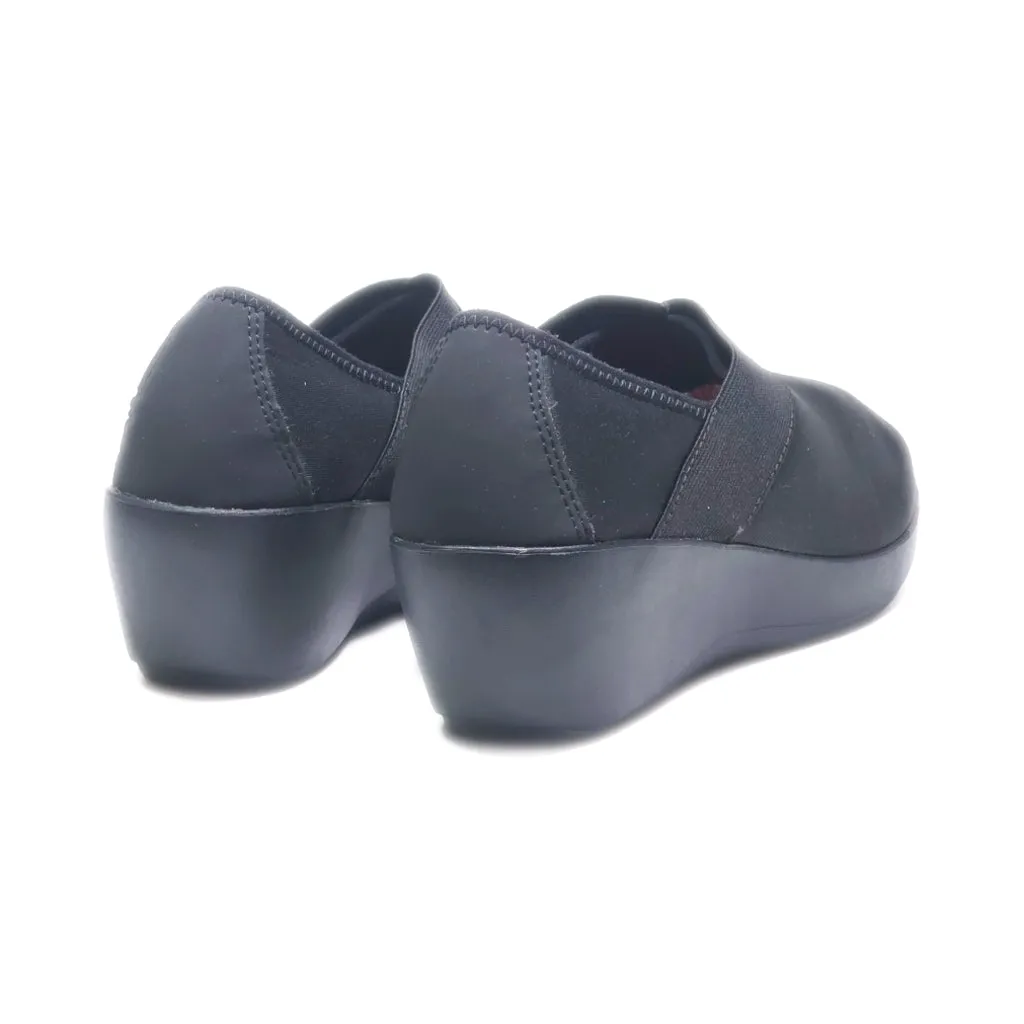 Crocs Slip Ons Fabric Black Colour For Women