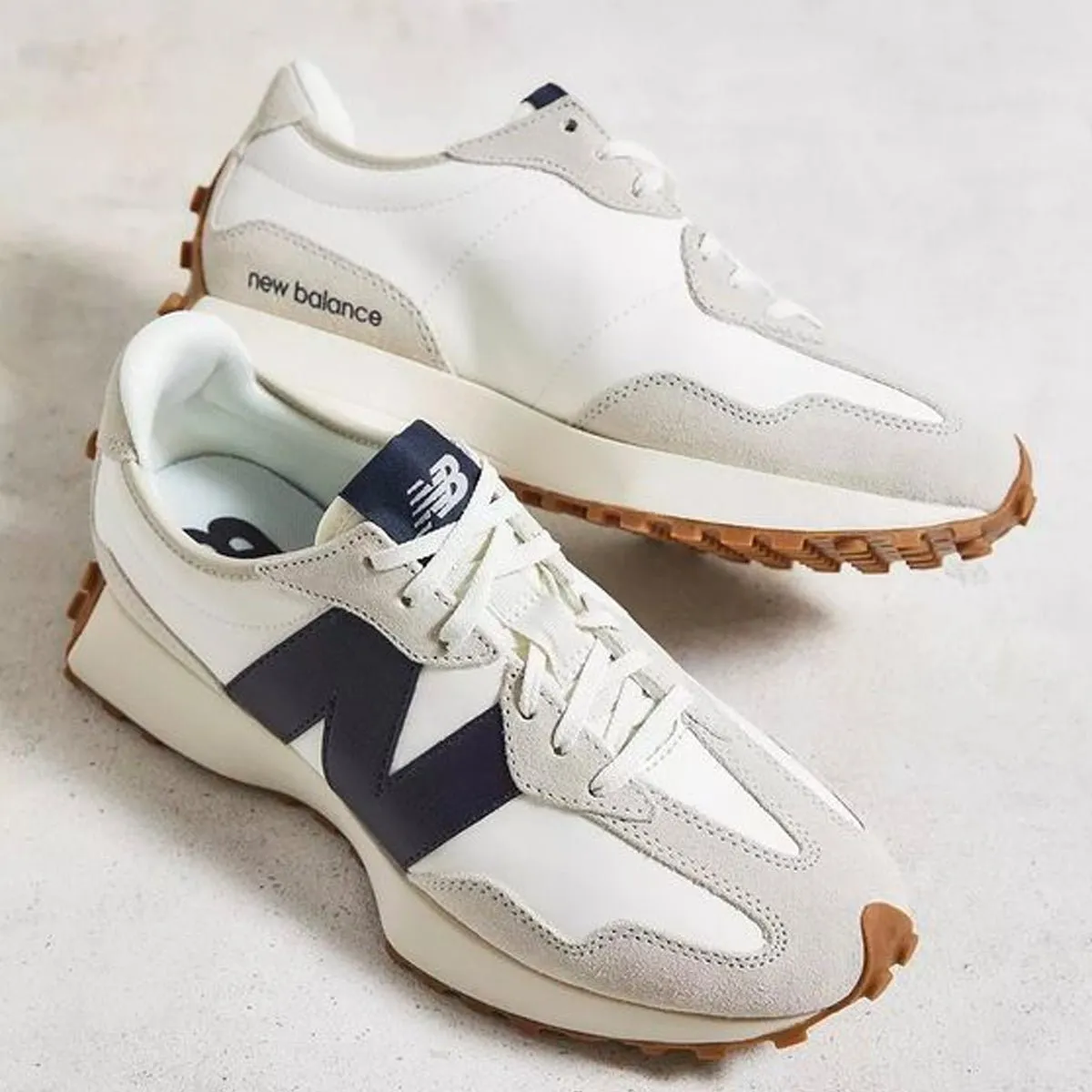 New Balance 327 Trainers In Off White/Navy