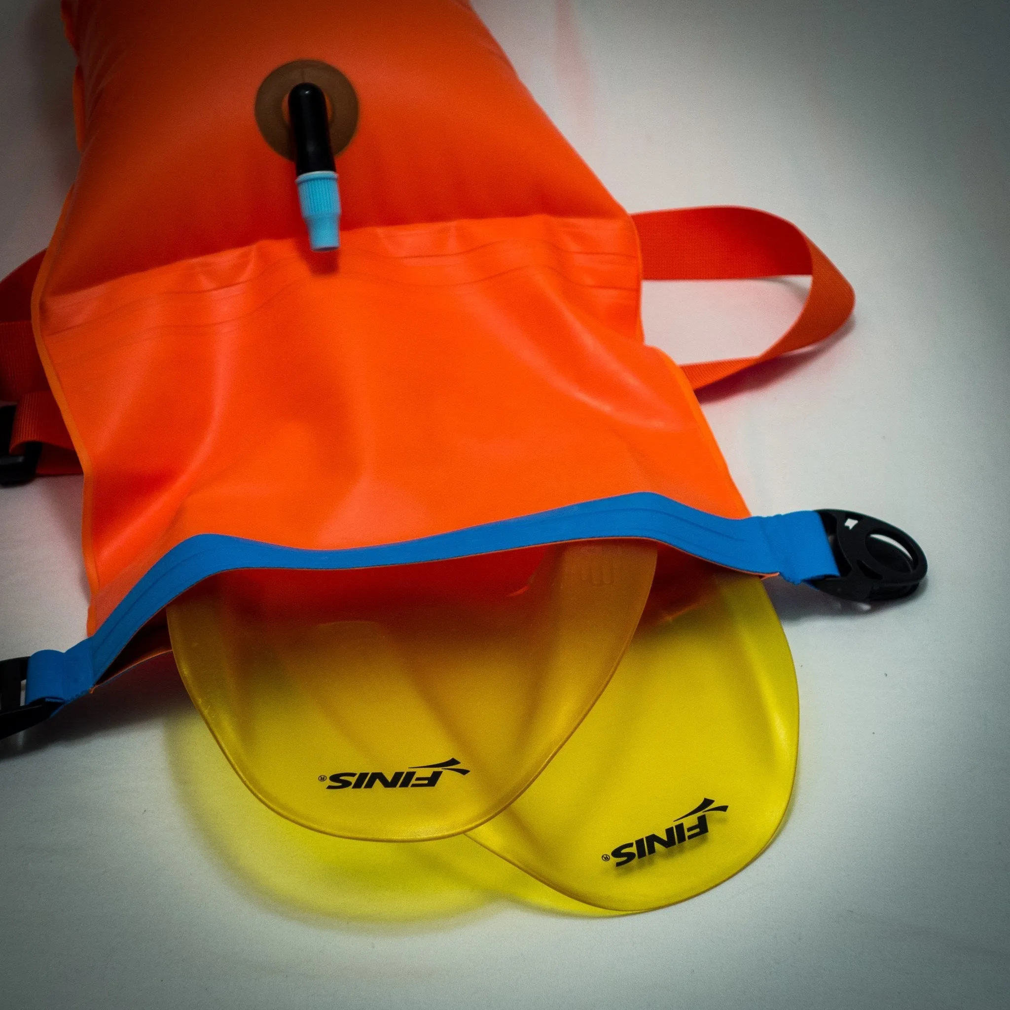 New Wave Open Water Swim Buoy - Medium (15 Liter) w/ Drybag - Nylon TPU Orange