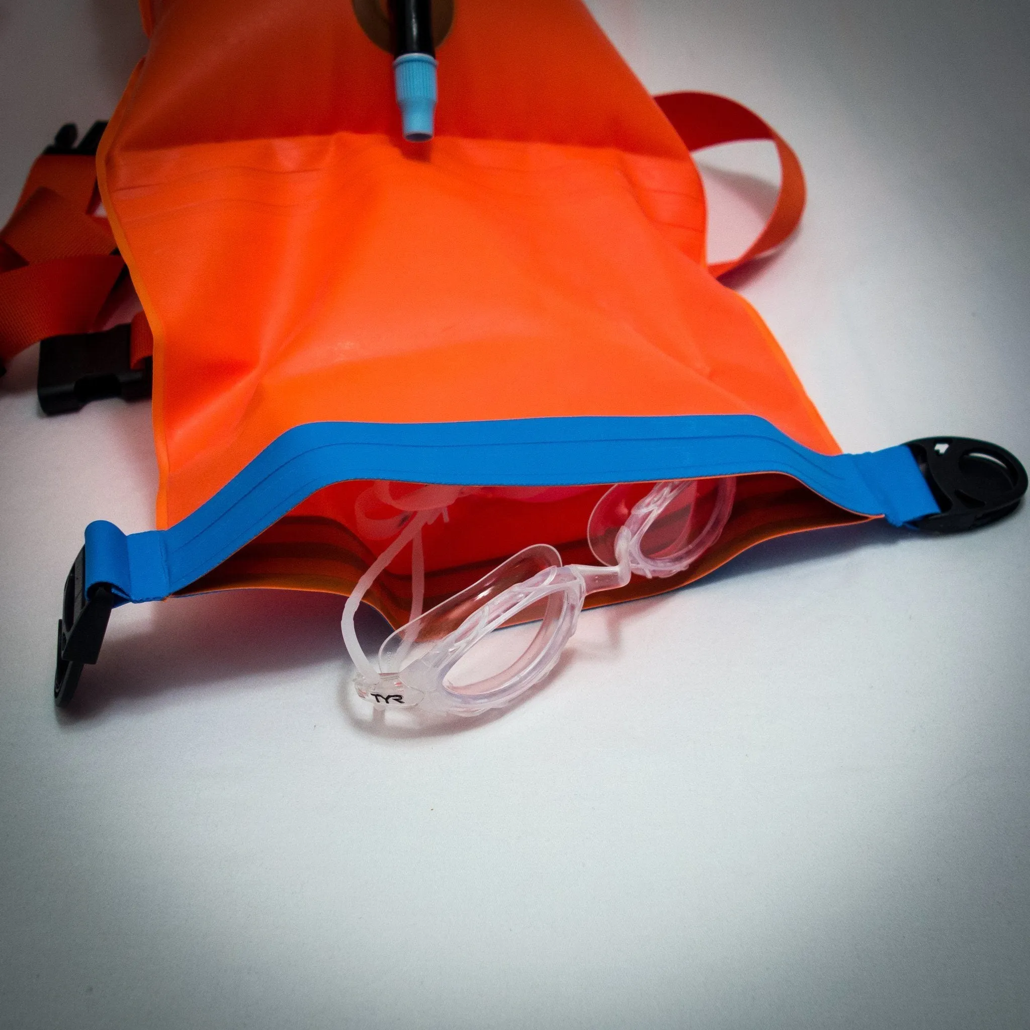 New Wave Open Water Swim Buoy - Medium (15 Liter) w/ Drybag - Nylon TPU Orange