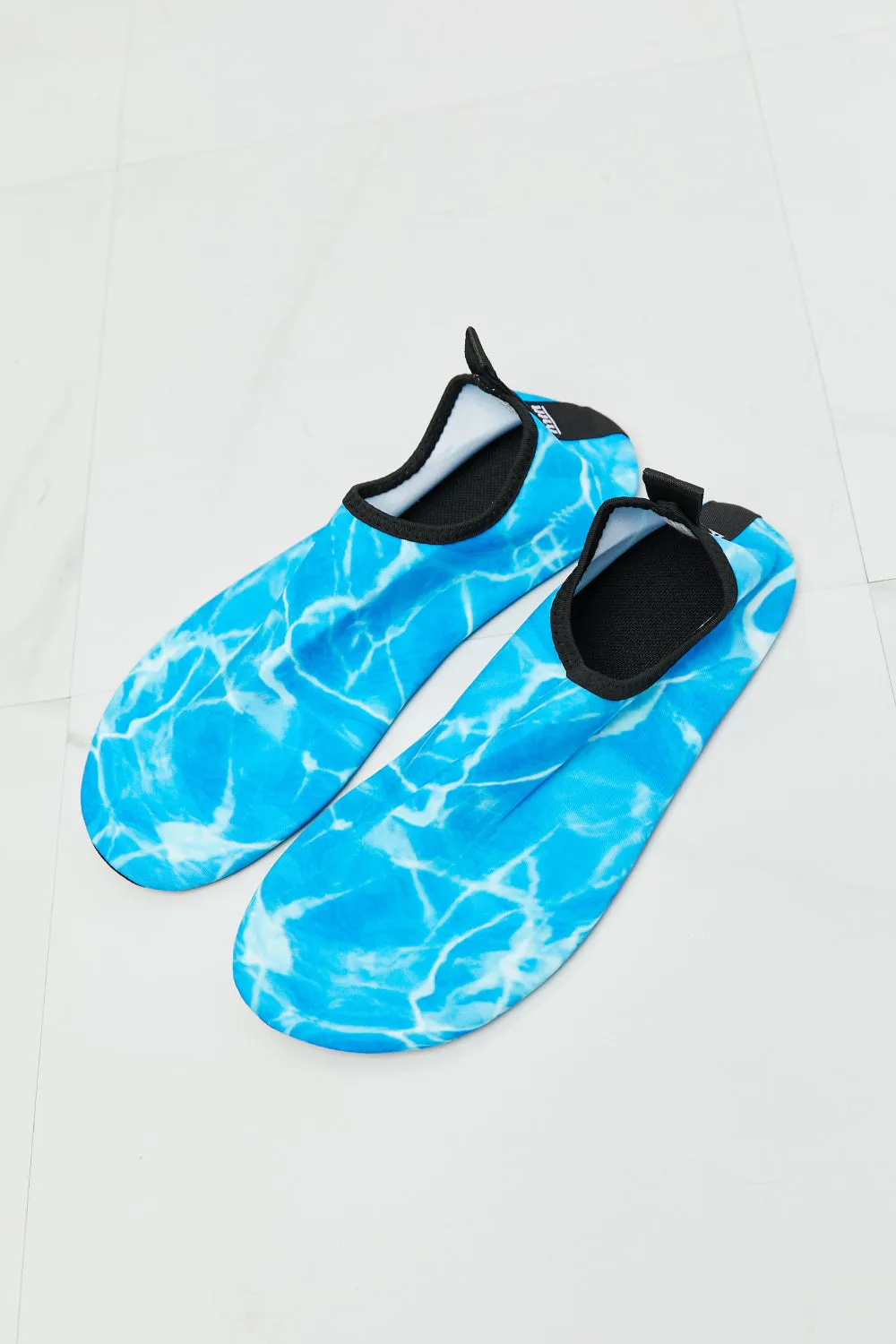 On The Shore Water Shoes in Ocean Blue