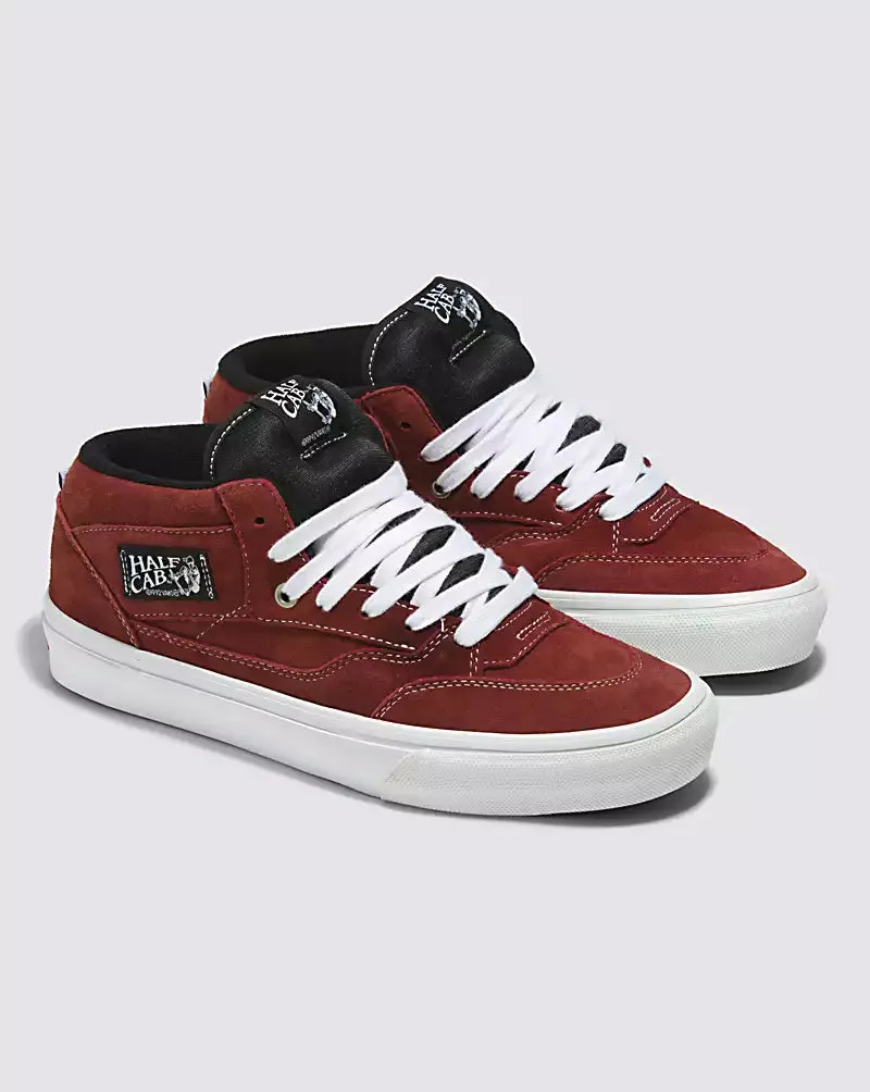 VANS 
PIG SUEDE SKATE HALF CAB '92 SHOE PIG SUEDE BRICK