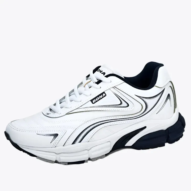 Versatile White Sports Shoes