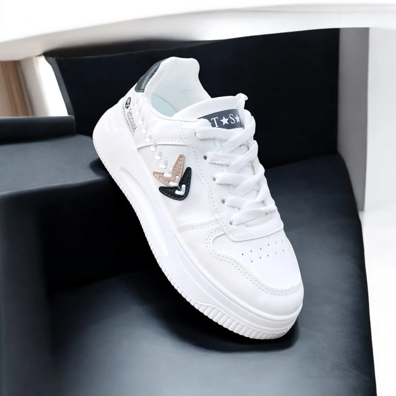 WOMAN'S SHOES WHITE CHUNK GS.71