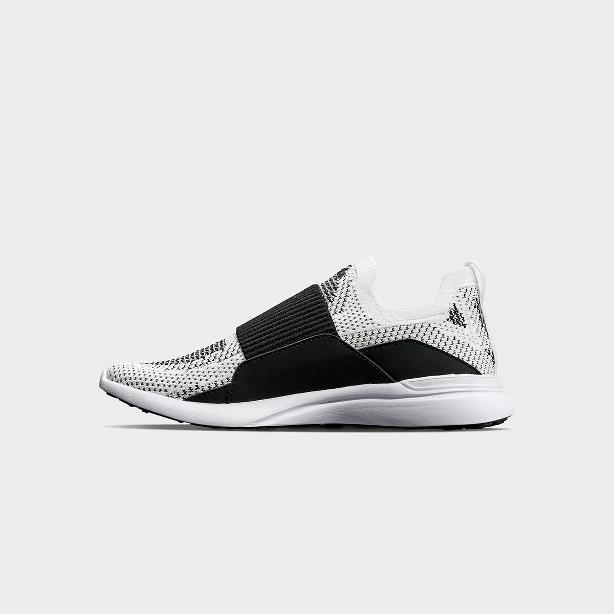 Youth's TechLoom Bliss White / Black / Black / Ribbed